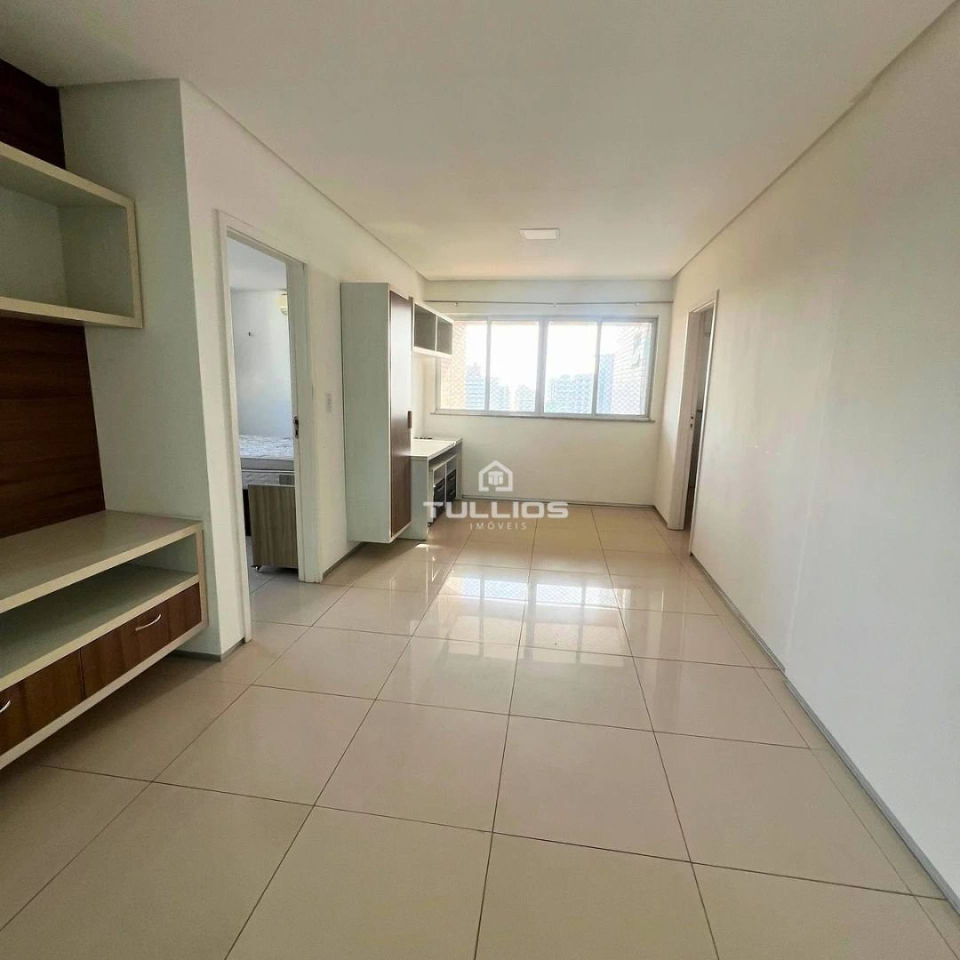 Apartamento no condomínio Ecolagune