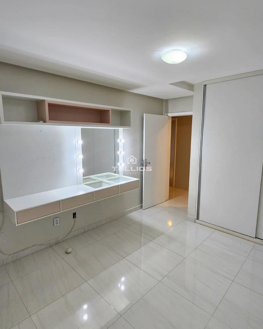  Amplo Apartamento à Venda no Renascença II – Conforto e Exclusividade