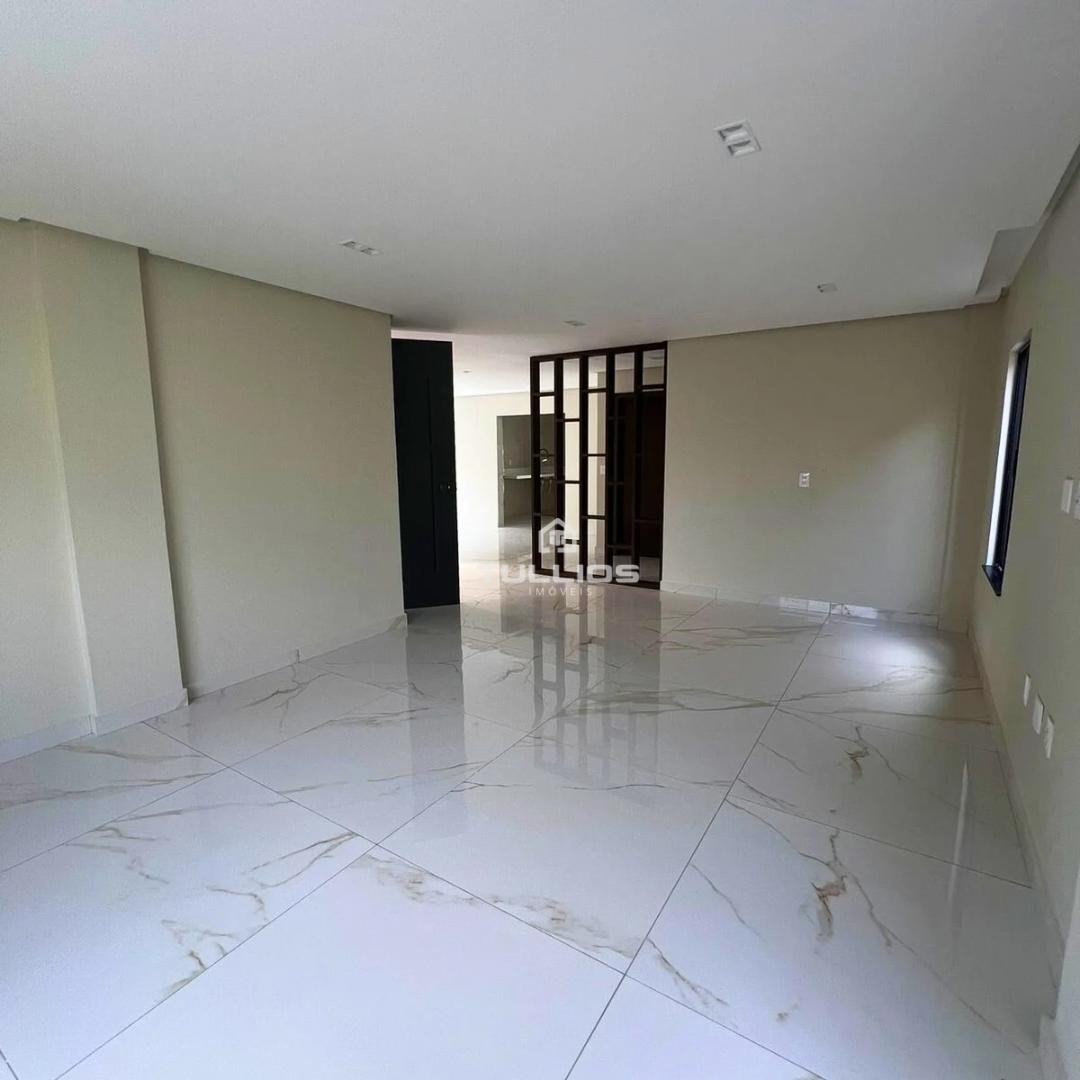 Casa duplex à venda no Araçagy – Próximo à Praia do Meio! 🌊