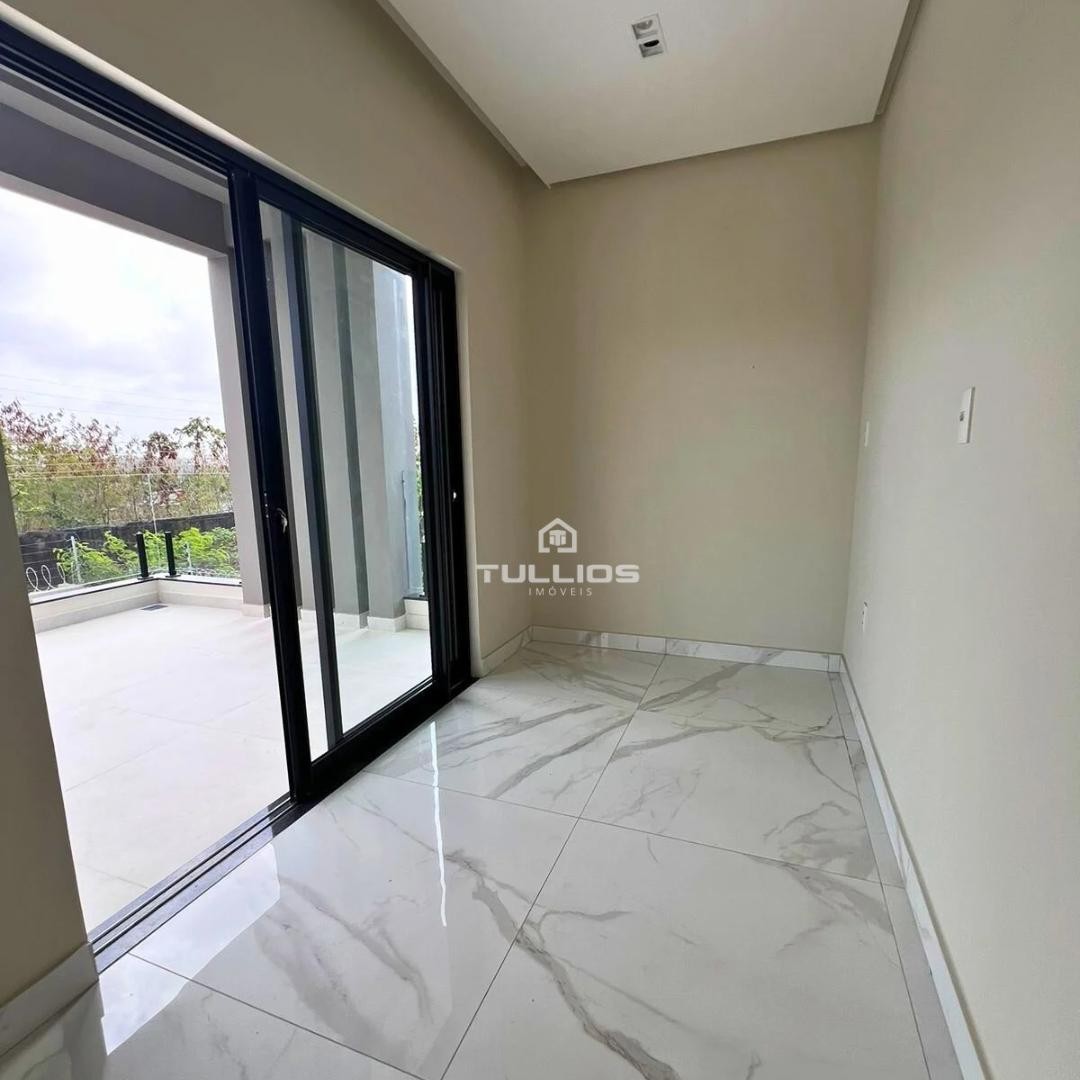 Casa duplex à venda no Araçagy – Próximo à Praia do Meio! 🌊