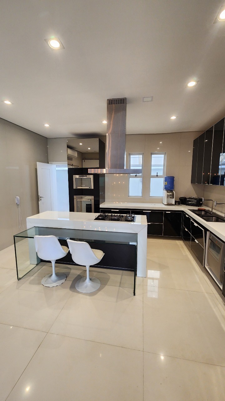 Essa espetacular casa no Vila Fiori