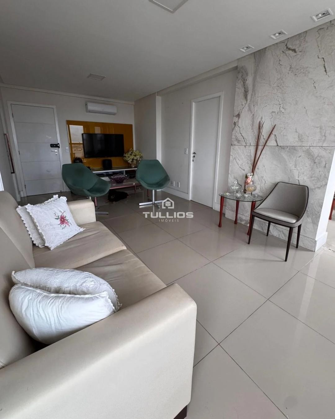 Conforto e praticidade em alto estilo na Ponta do Farol!