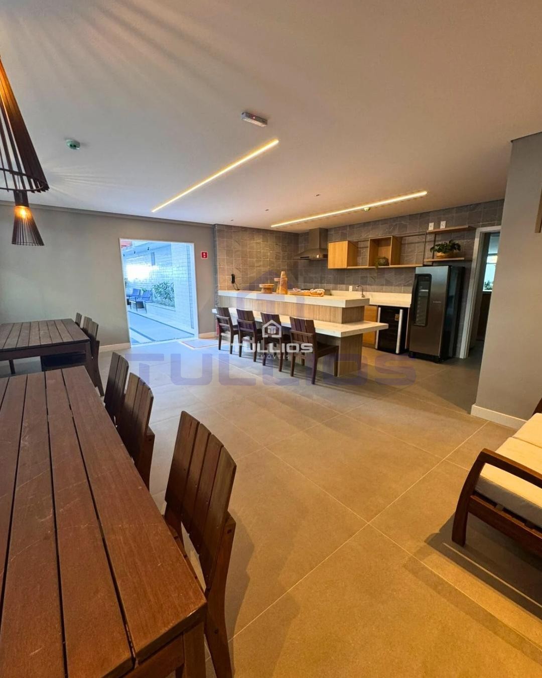 Viva a experiência de morar com vista para o mar na Península!