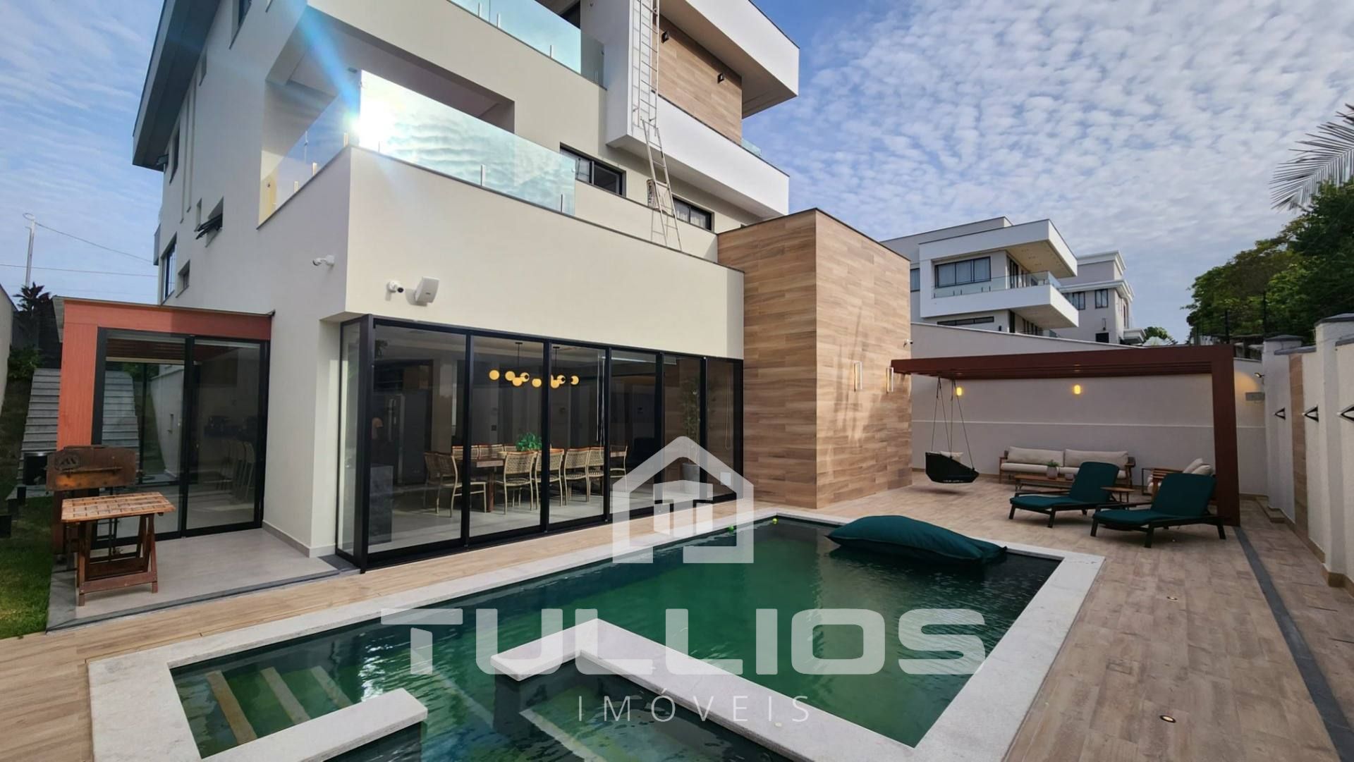 Casa à venda no Condomínio Alphaville - Araçagy