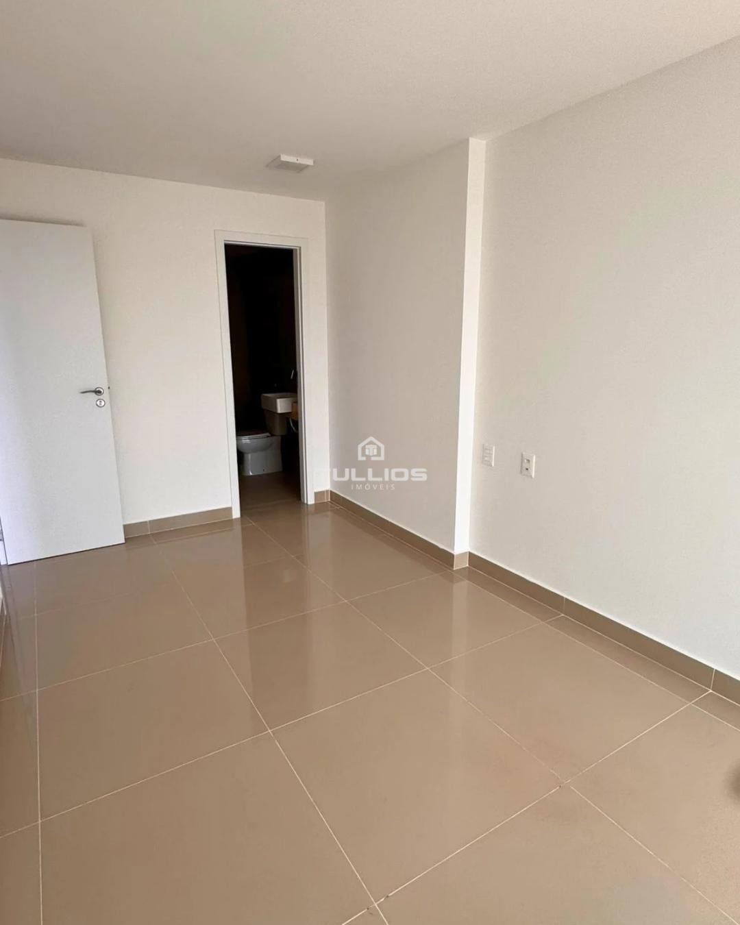 SEU NOVO LAR NA PENÍNSULA — ELEGÂNCIA, CONFORTO E VISTA DESLUMBRANTE!