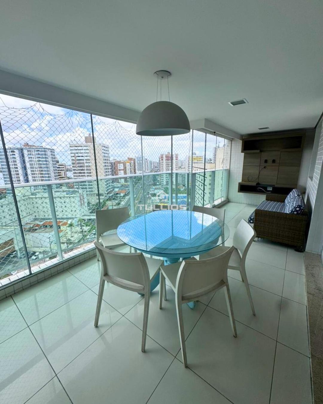 Apartamento para locação no Farol da Ilha – Vista para a lagoa e puro conforto!