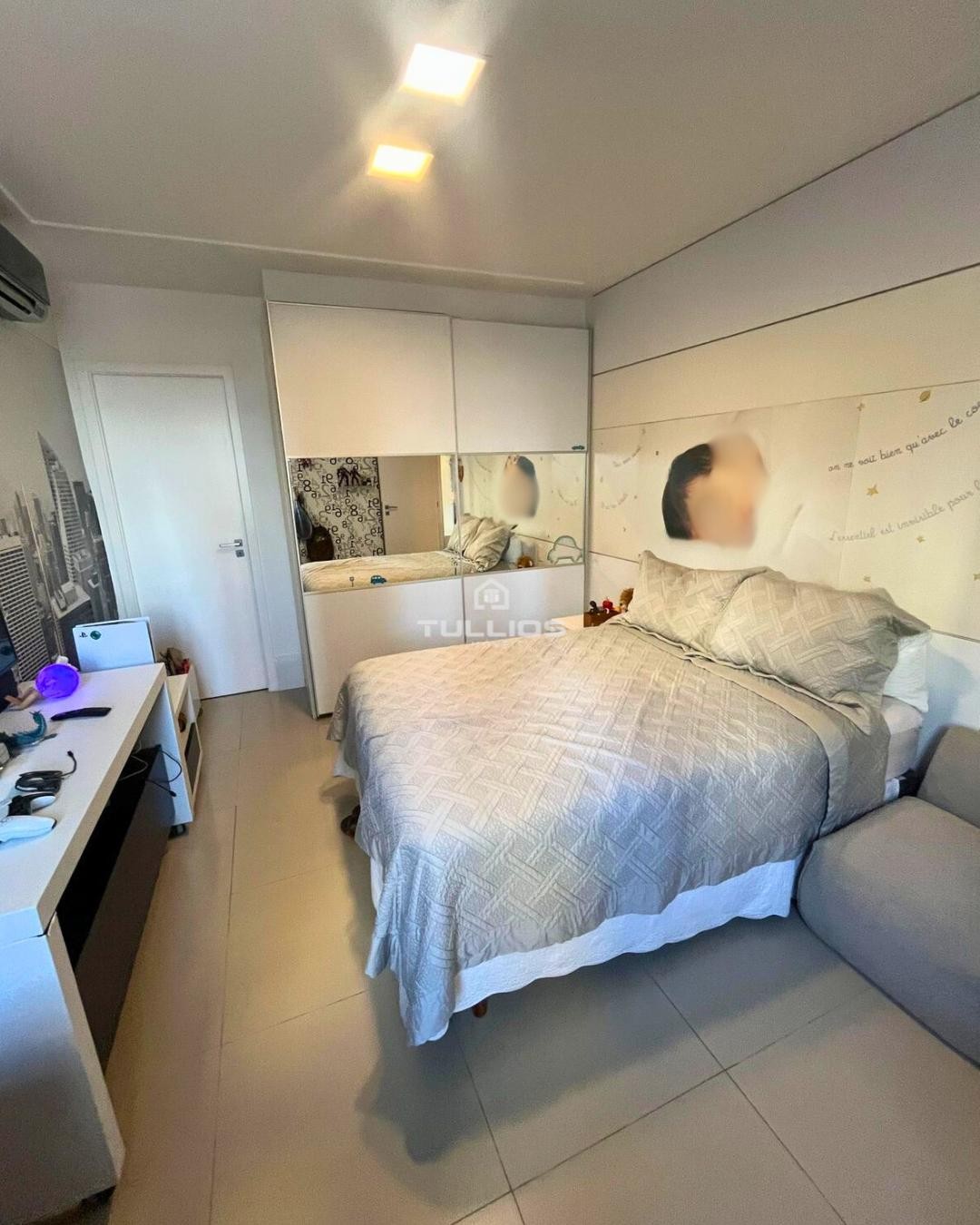 Apartamento à venda na Península – Alto padrão, vista mar e porteira fechada.