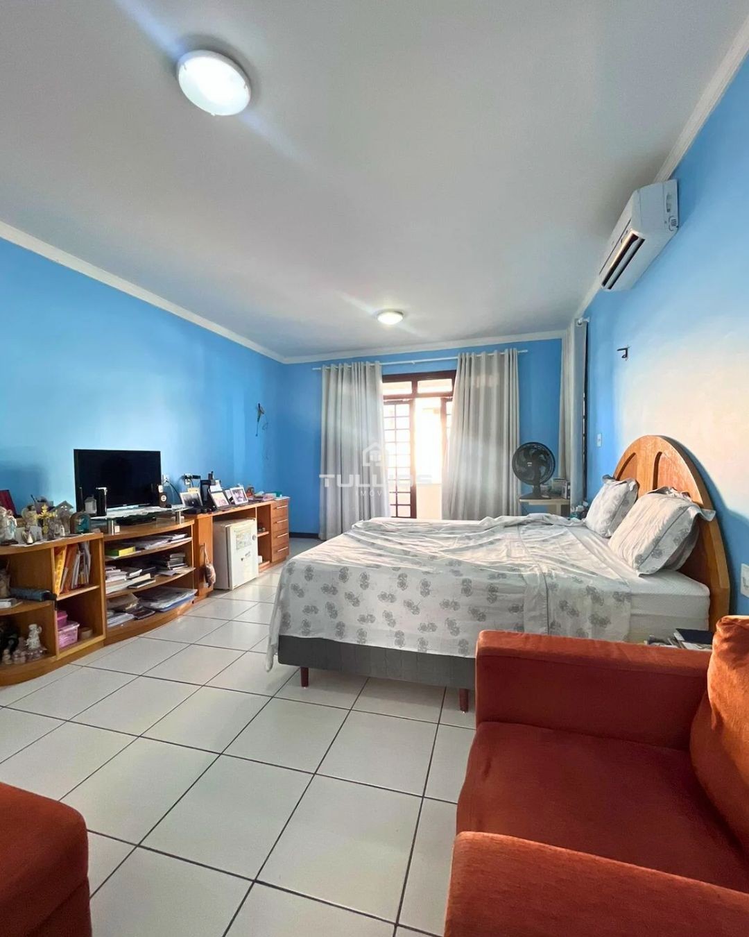 Casa de Alto Padrão para Locação – Calhau