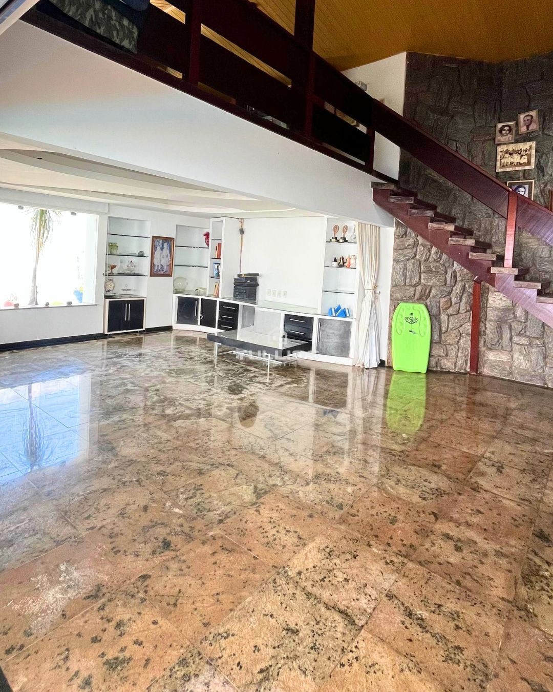 Casa para locação no Calhau – Perfeita para Clínicas e Empresas!