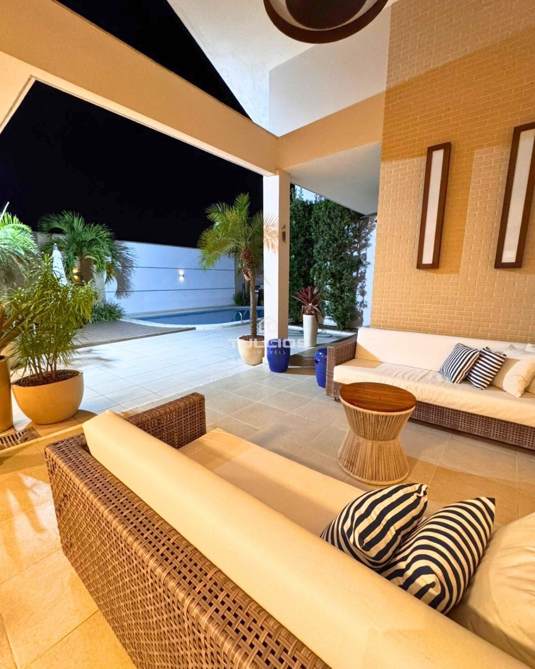 Casa Exclusiva em Condomínio no Cohajap ✨