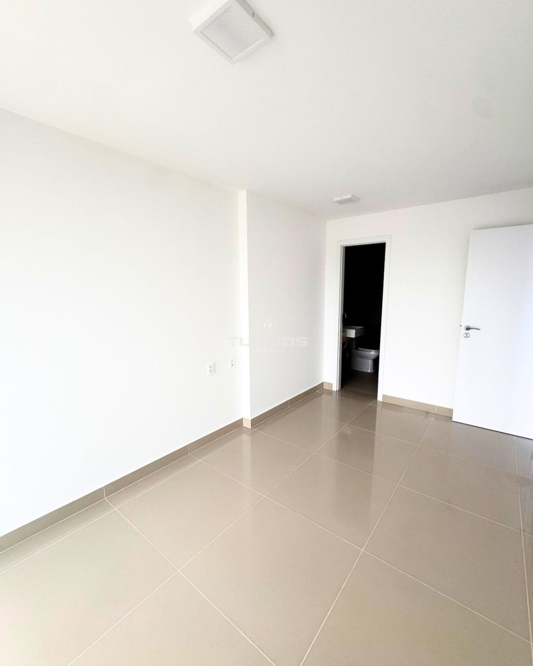 Seu novo lar com vista para o mar – Península 