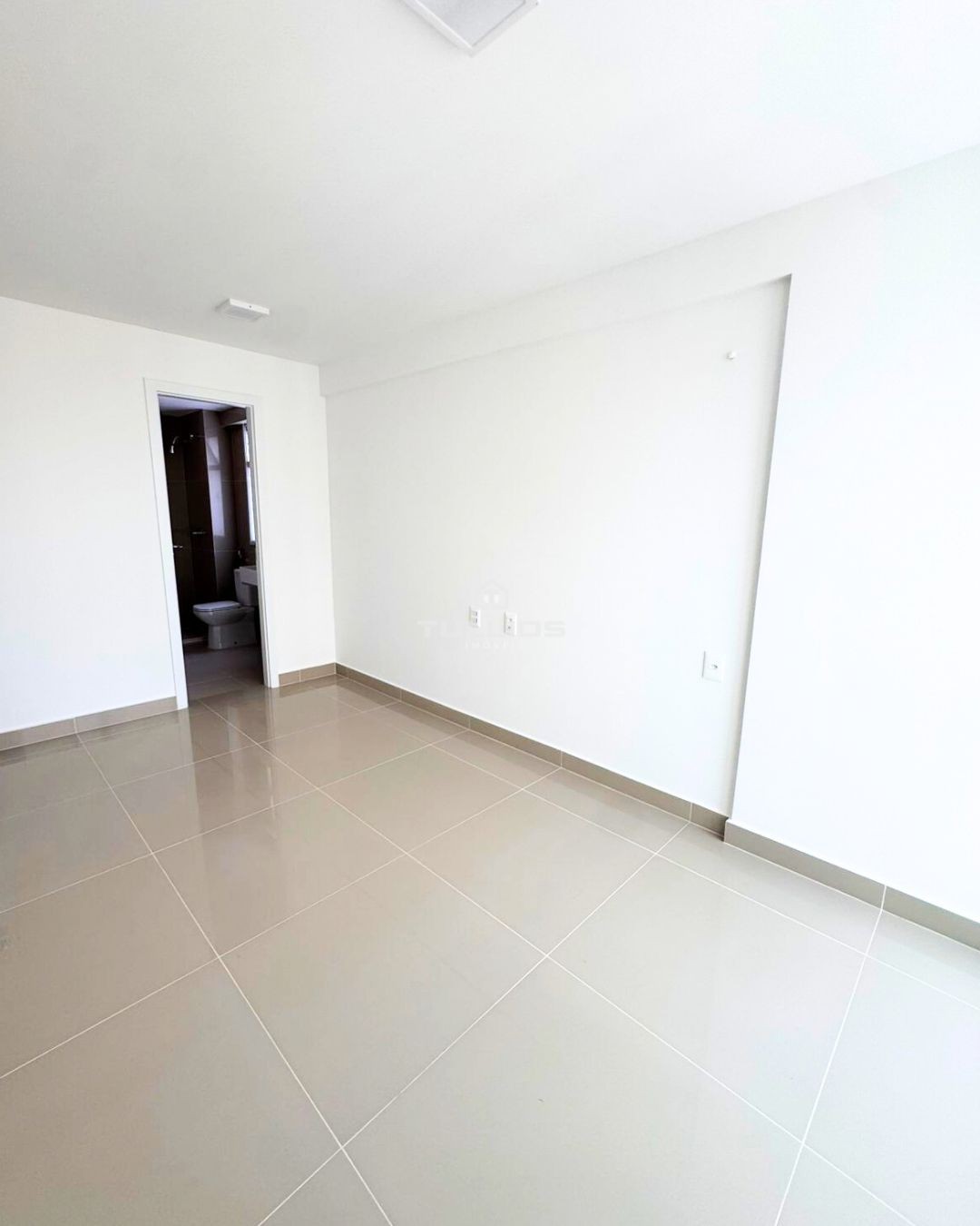 Seu Novo Apartamento na Península! 