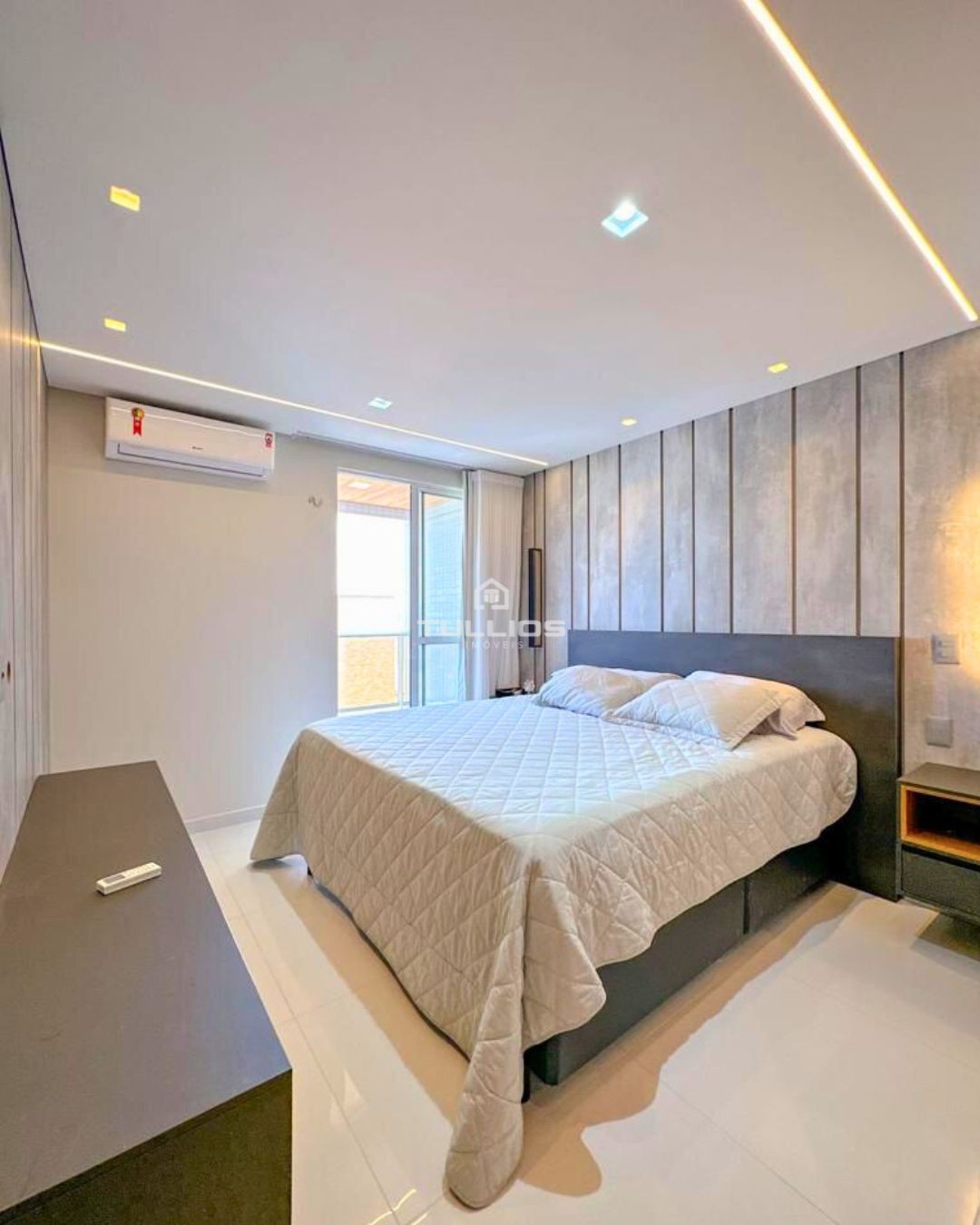 BELÍSSIMO APARTAMENTO DE ALTO LUXO PARA LOCAÇÃO NA PENÍNSULA