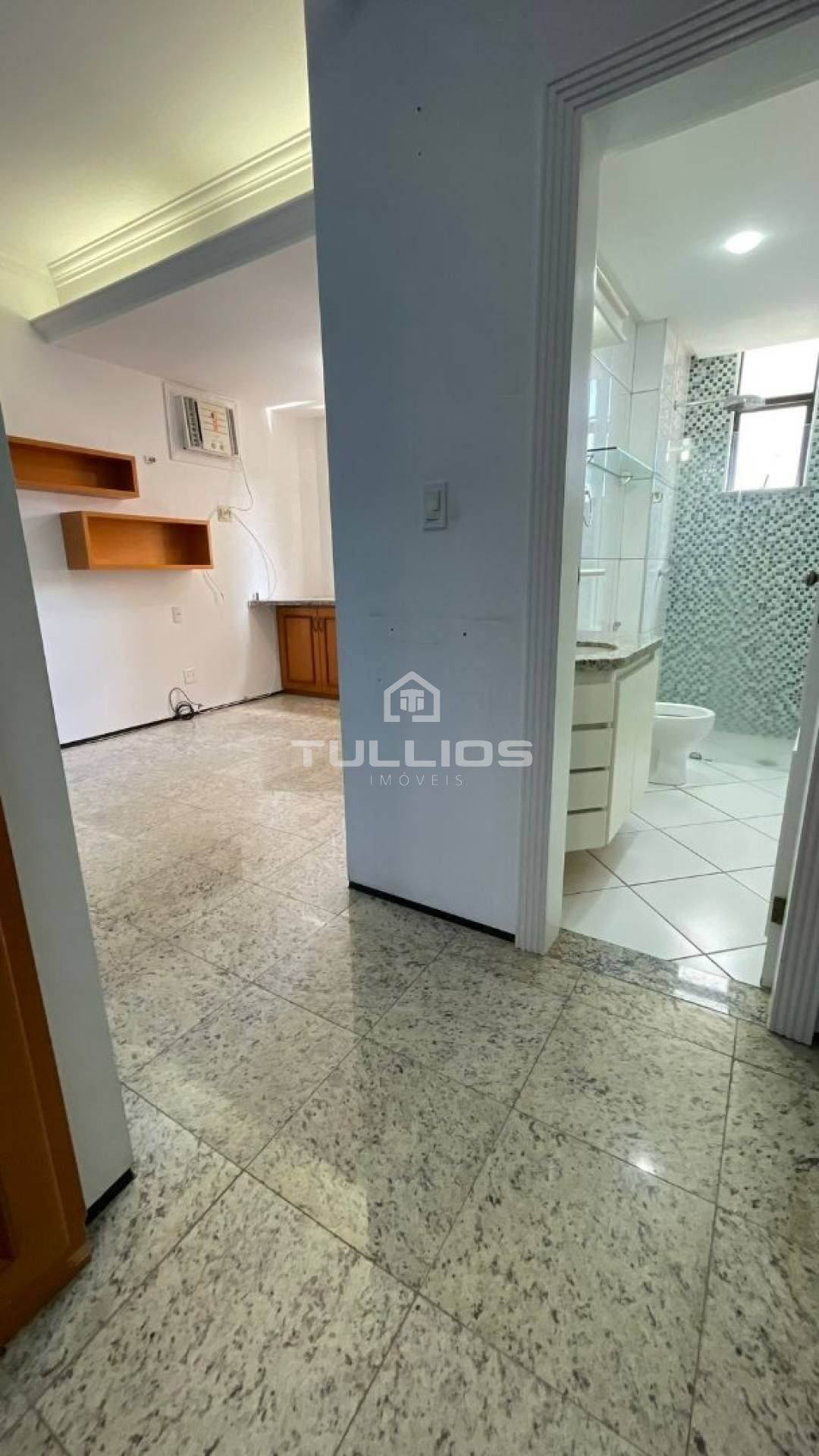Venda - Apartamento com 3 suítes no Renascença