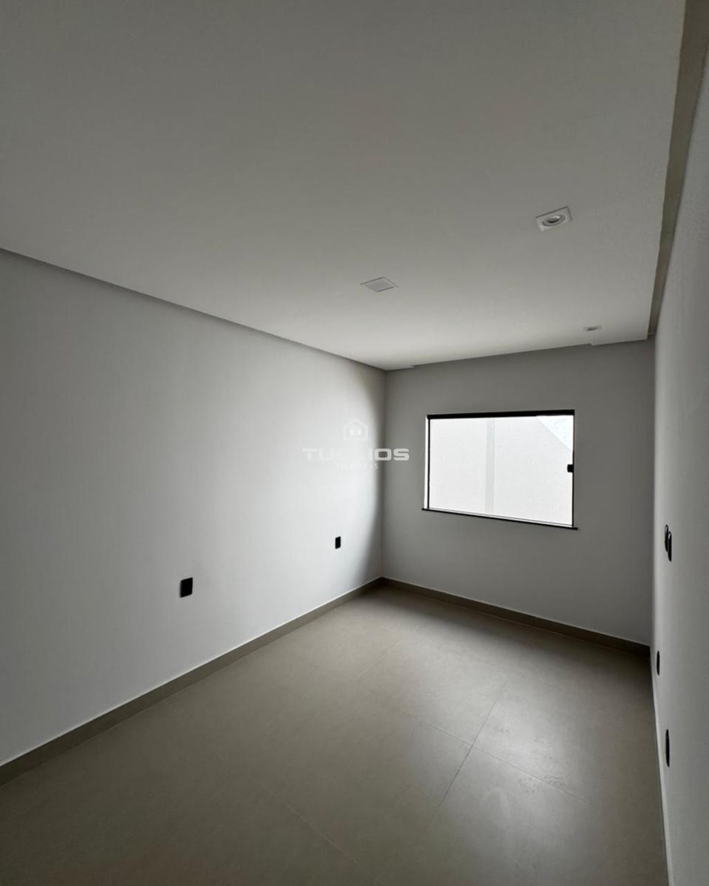 Casa moderna, ventilada e com lazer completo no Araçagy!